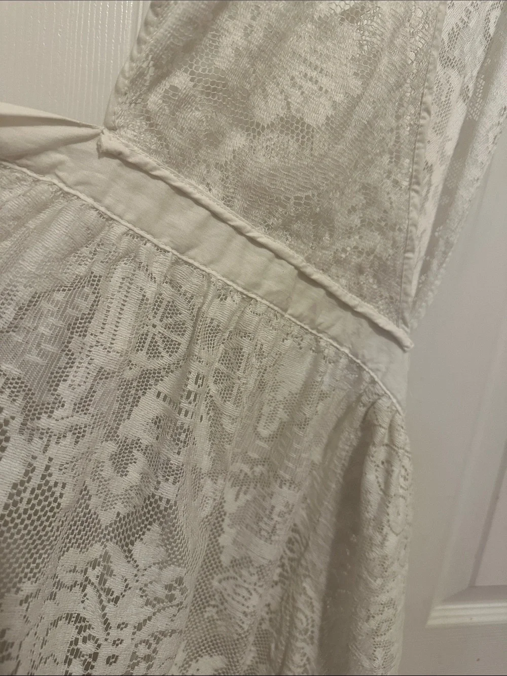 Vintage White Lace Victorian Style Hostess Apron Excellent Condition